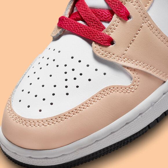 NEW Nike Air Jordan 1 Mid GS Beige White Red 554725 201 - SIZE 5Y = 6.5 WOMENS main image 7